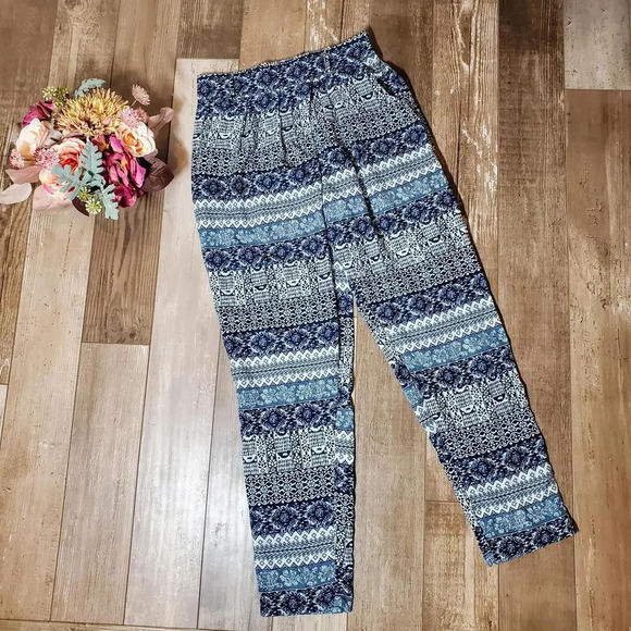 Deal Jeans Blue & White Women's Size Large Graphic Boho Pants - Picture 6 of 12